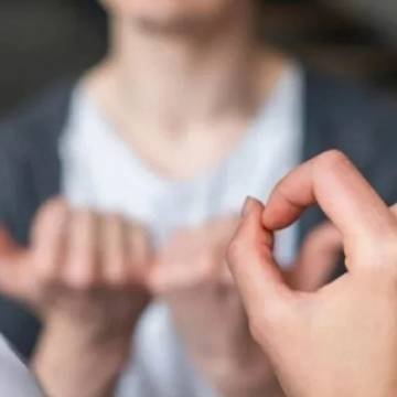 Nueva capacitación en Lengua de Señas Argentina con puntaje docente