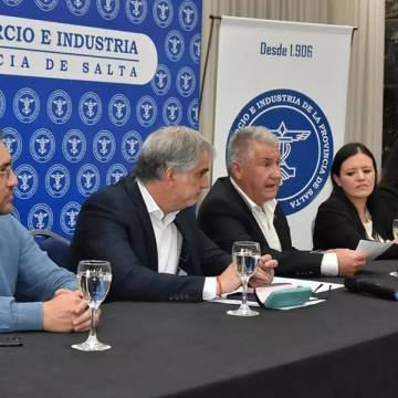 El Gobierno incentivará la compra y la formalidad en comercios salteños