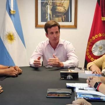 Planifican jornadas de capacitación e instrucción para agentes y oficiales de la Policía