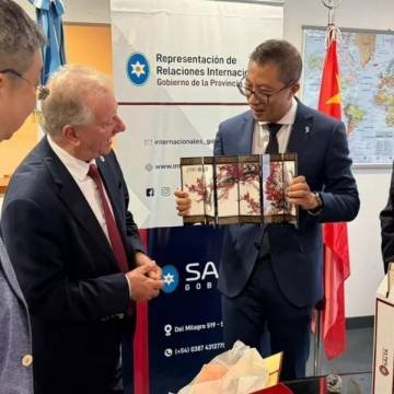 El Vicegobernador recibió a una misión oficial de la Embajada de China