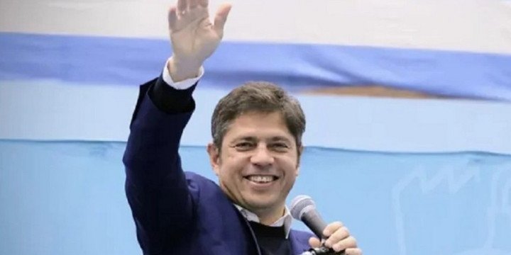 Kicillof, junto a candidatos de Frente Patria