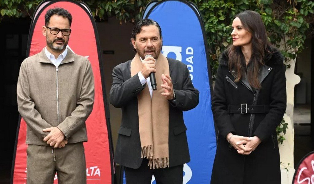 Sáenz impulsa el desarrollo de la oferta turística de la ciudad de Salta y anuncia la Ruta de los Diques