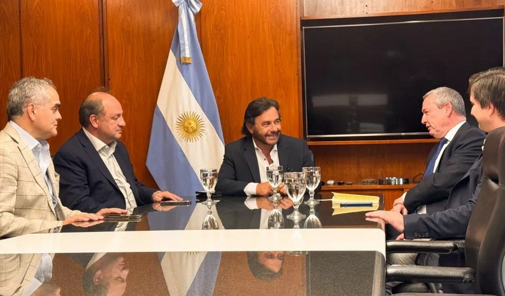 Taca Taca: Sáenz confirmó con First Quantum la inversión de USD 3.600 millones y la generación de 6.000 empleos