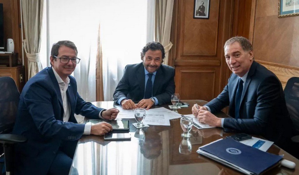 El gobernador Sáenz gestionó con el Ministro del Interior la continuidad de obras federales en Salta