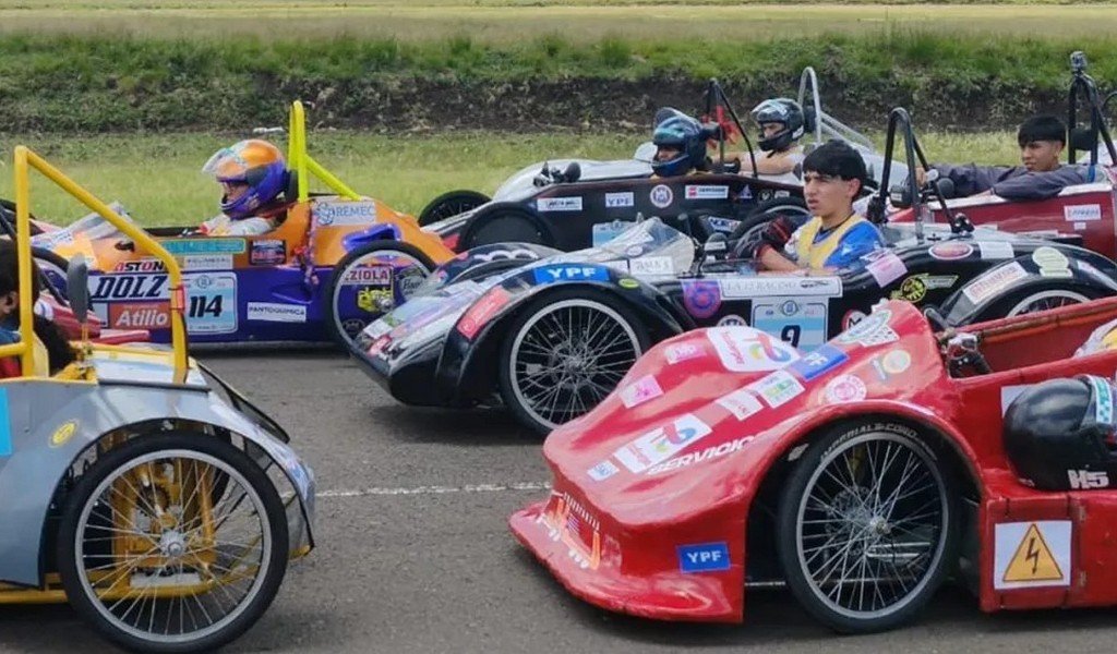 Escuelas técnicas salteñas participaron en el Desafío Nacional Eco Race 2025