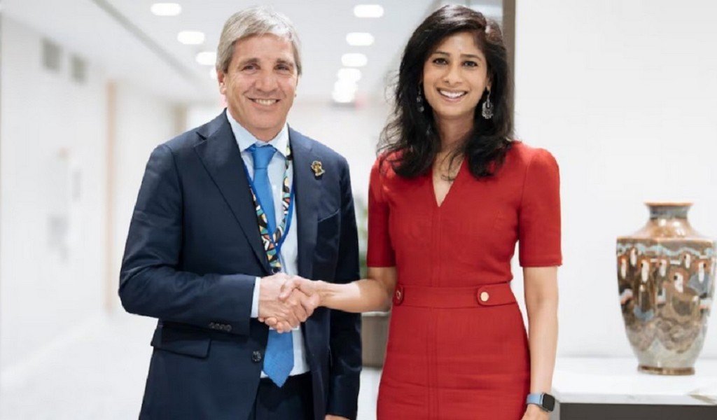 FMI: Gobierno espera un giro por US$2000 millones