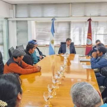 Acuerdan ampliar el valor y la comercialización de la producción de Iruya