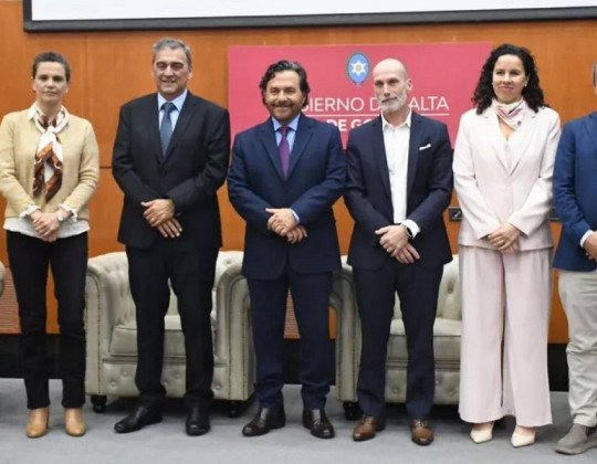 El Gobernador destacó los avances de la Red Provincial de Tele-ACV y la ampliación de la atención en el interior